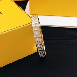 This summer's new bracelet 2023SS FENDI Fendi